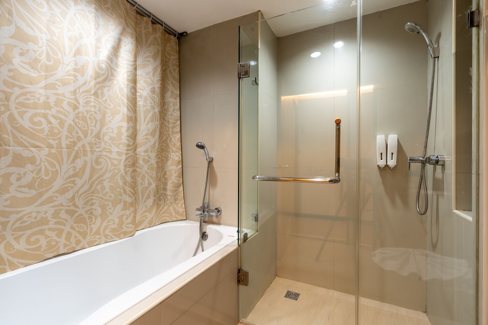 Greenview Ekkamai 10 43/48
