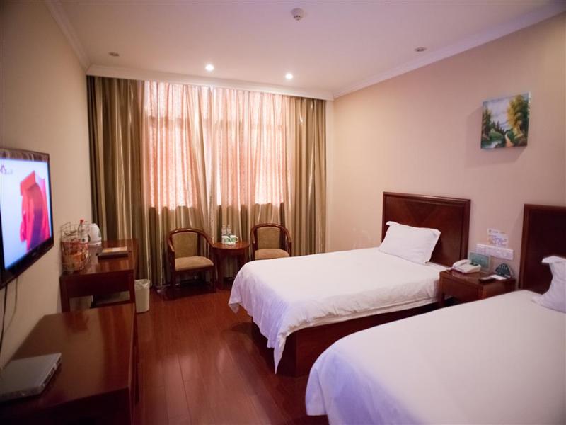 GreenTree Inn Heze CBD Railway Station Wanda Plaza Business Hotel 10/22