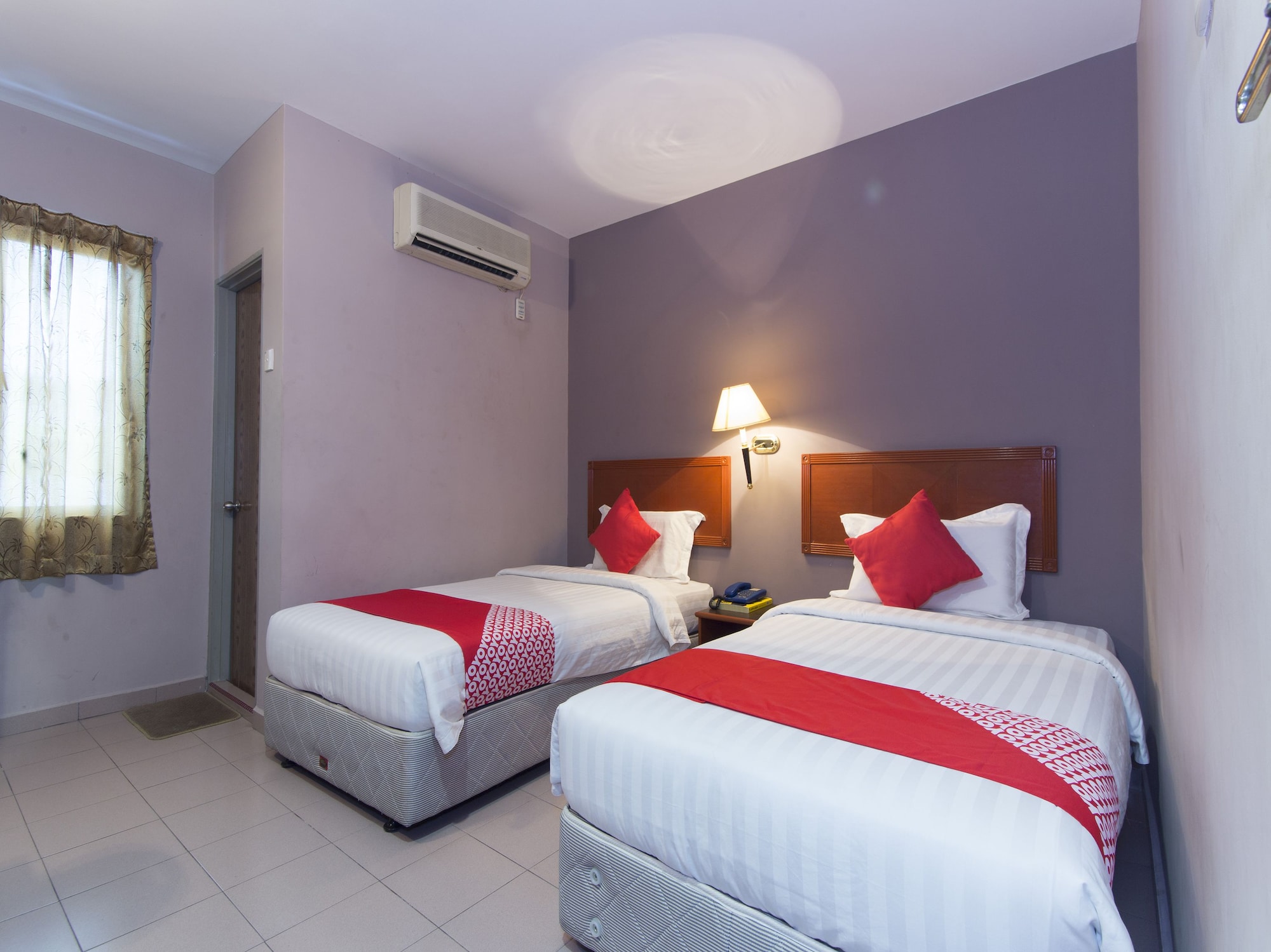 Room at OYO 484 Comfort Hotel Kapar, KLANG