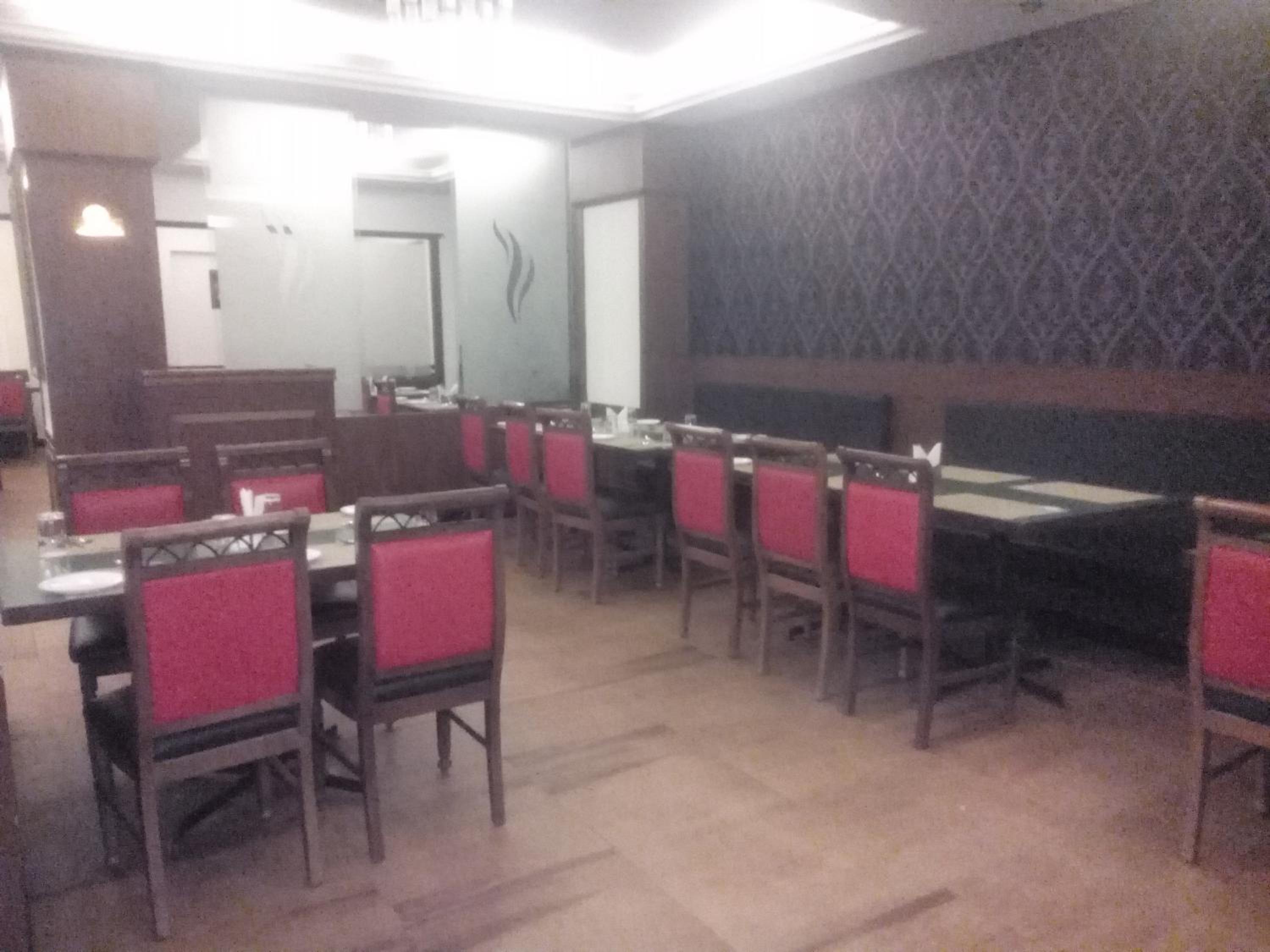 President Hotel 44/50