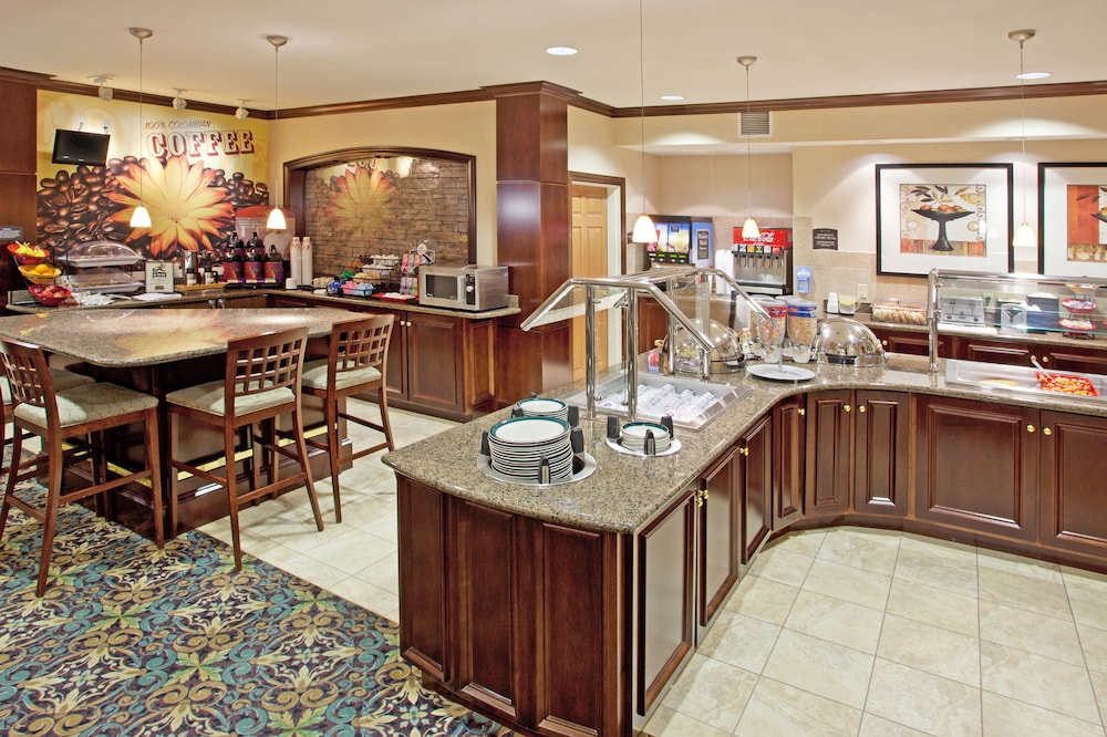 Staybridge Suites Akron-Stow-Cuyahoga Falls 50/65