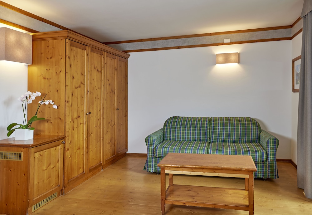 GRAND HOTEL MISURINA 62/87