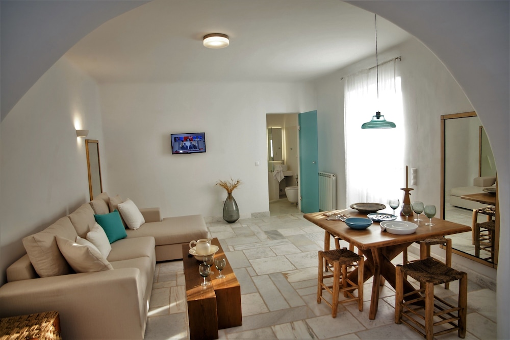 Mykonos Moussa Suites 18/50
