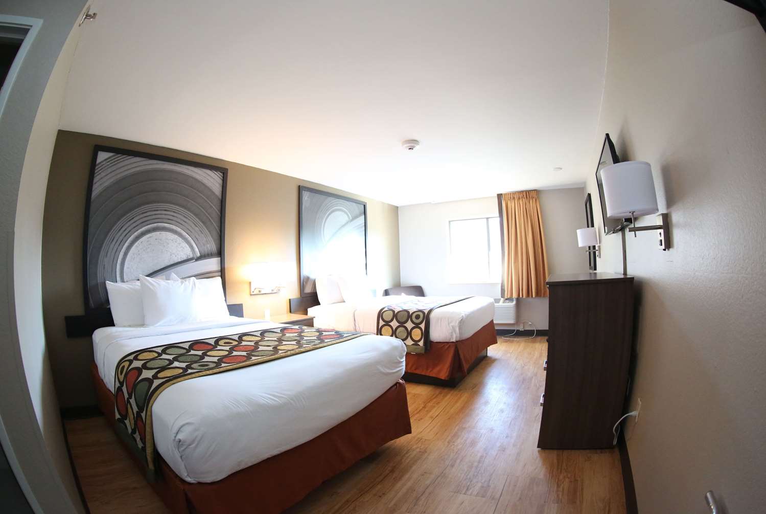 Super 8 by Wyndham Portsmouth 15/38