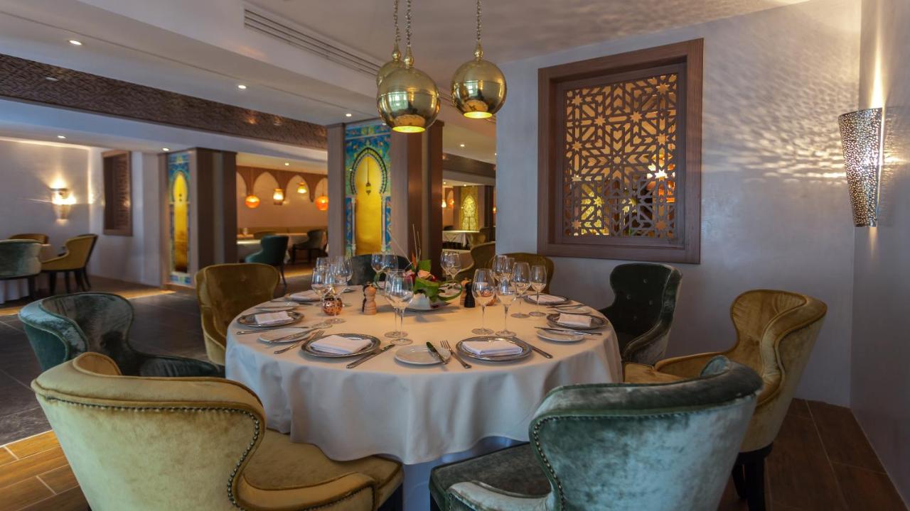Radisson Blu Hotel & Convention Center, Tunis 24/30