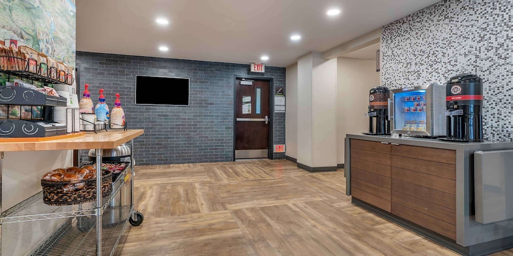 Extended Stay America Premier Suites San Francisco Belmont 41/57