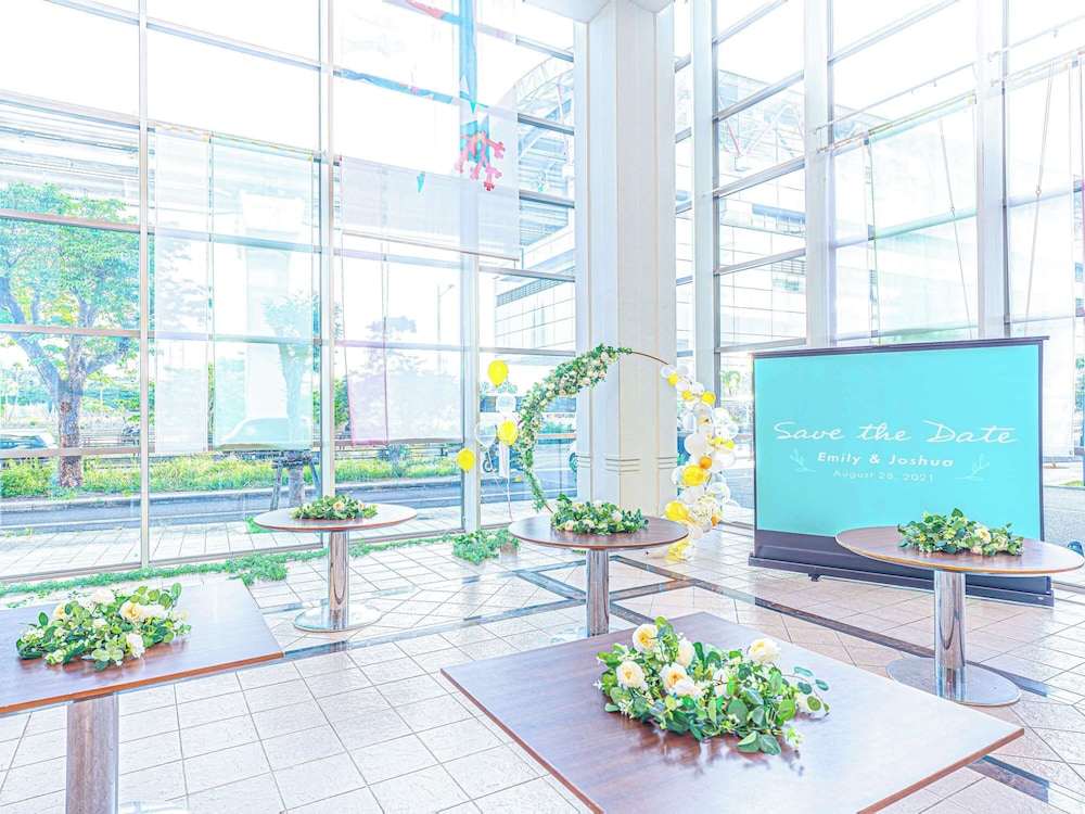 Mercure Okinawa Naha 10/65