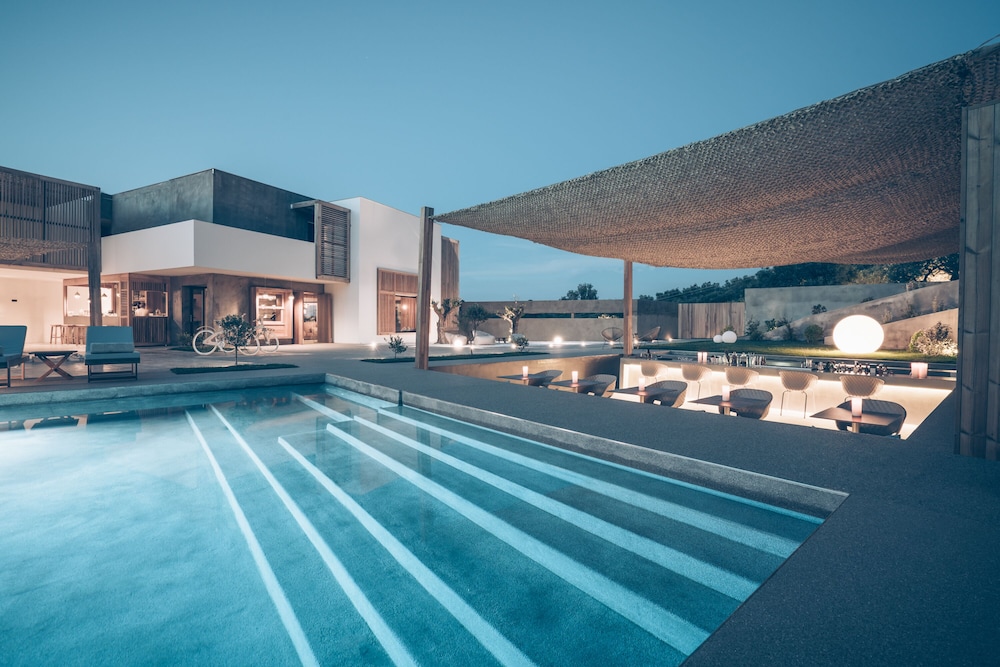 Zante Maris Suites - Adults Only 7/61