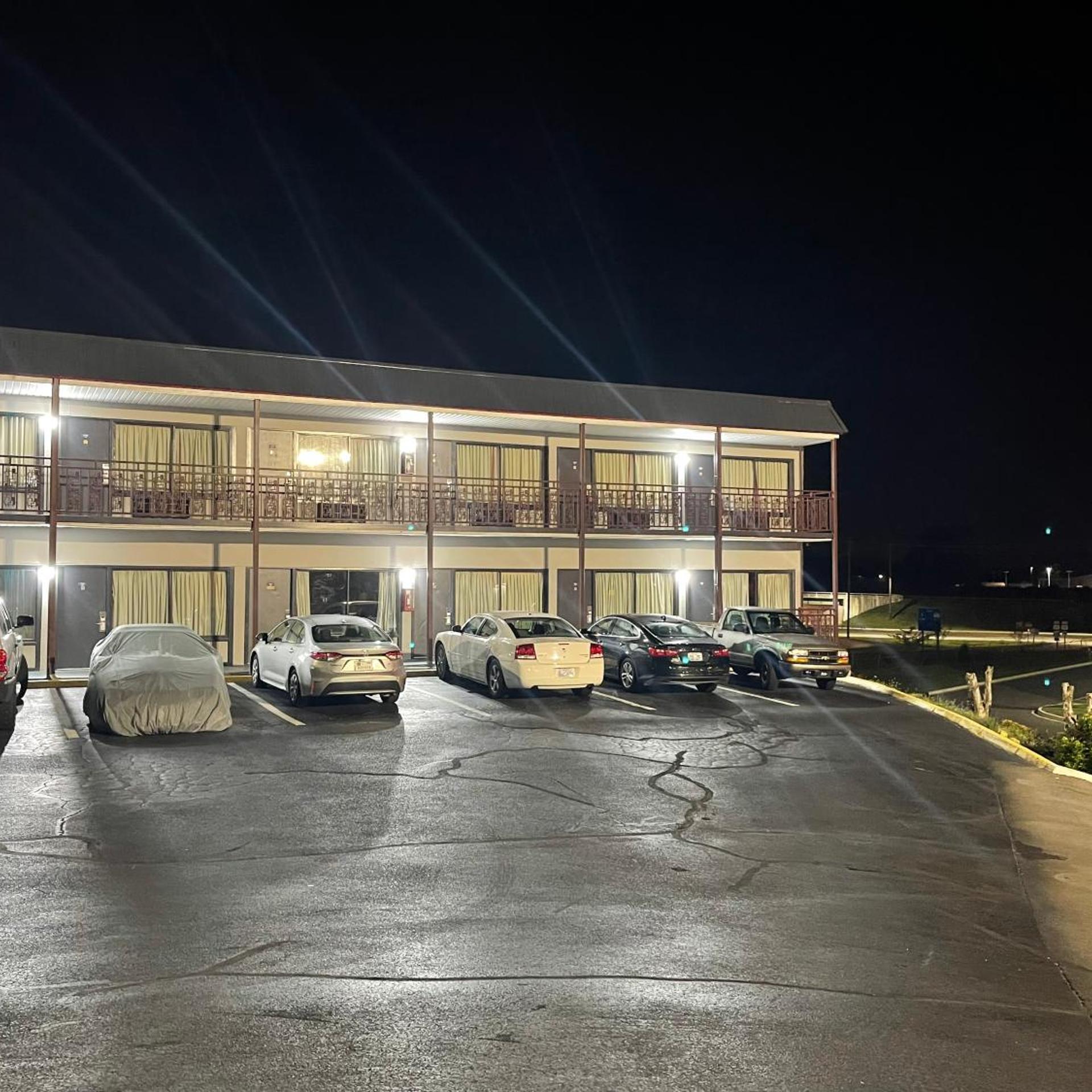 I-26 Inn 14/21