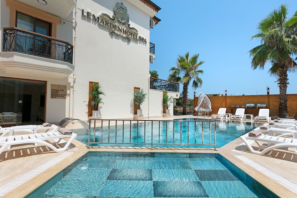 Le Marden Hotel Spa 14/20