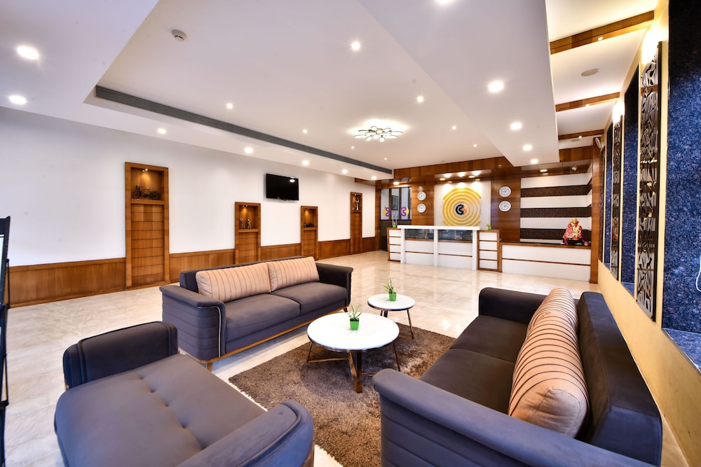 Click Hotel Sagar Plaza Chakan Pune 23/48