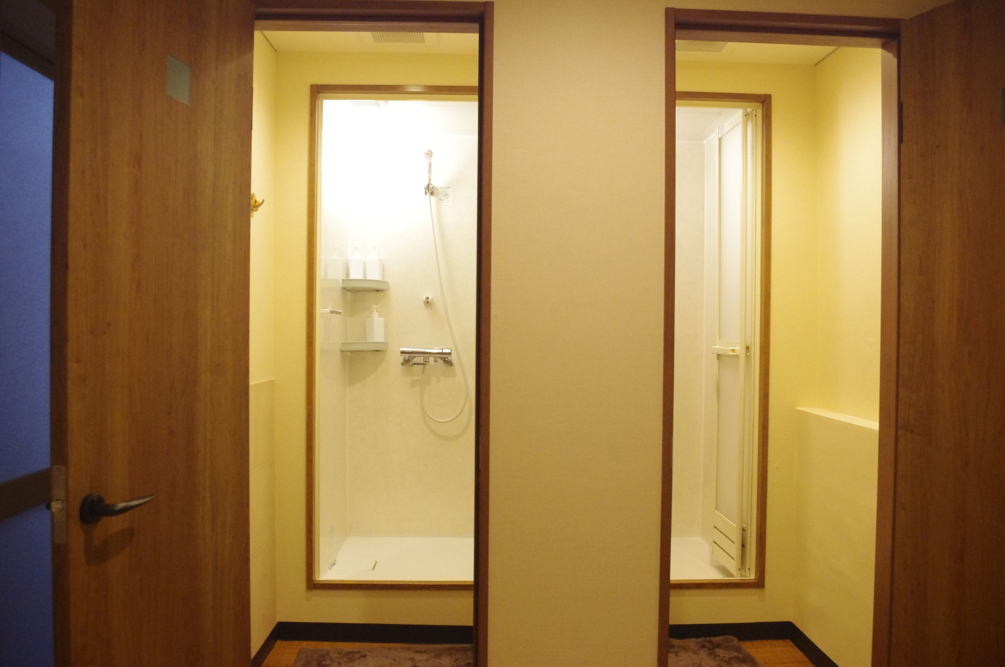 MIXED DORM, DELUXE, DOUBLE BED