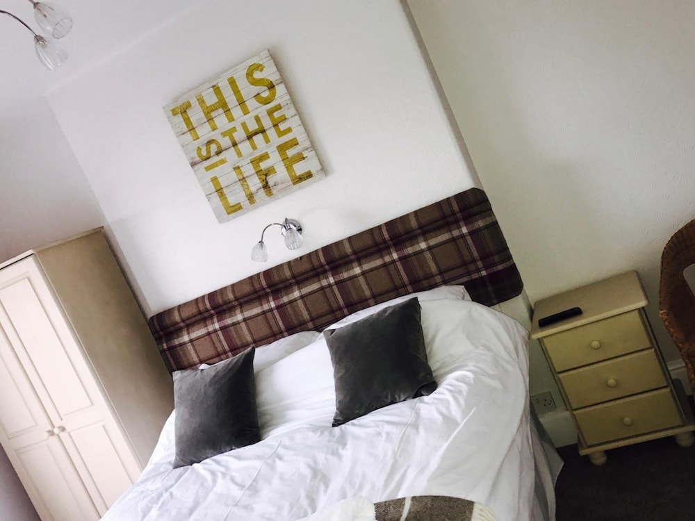 Sunrise Guest House 26/37