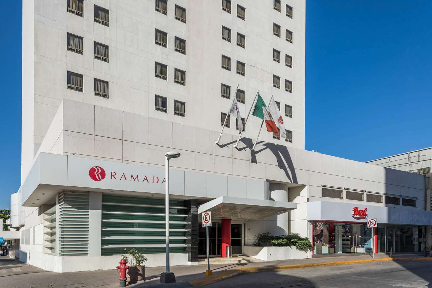Ramada by Wyndham Hola Culiacan 43/45