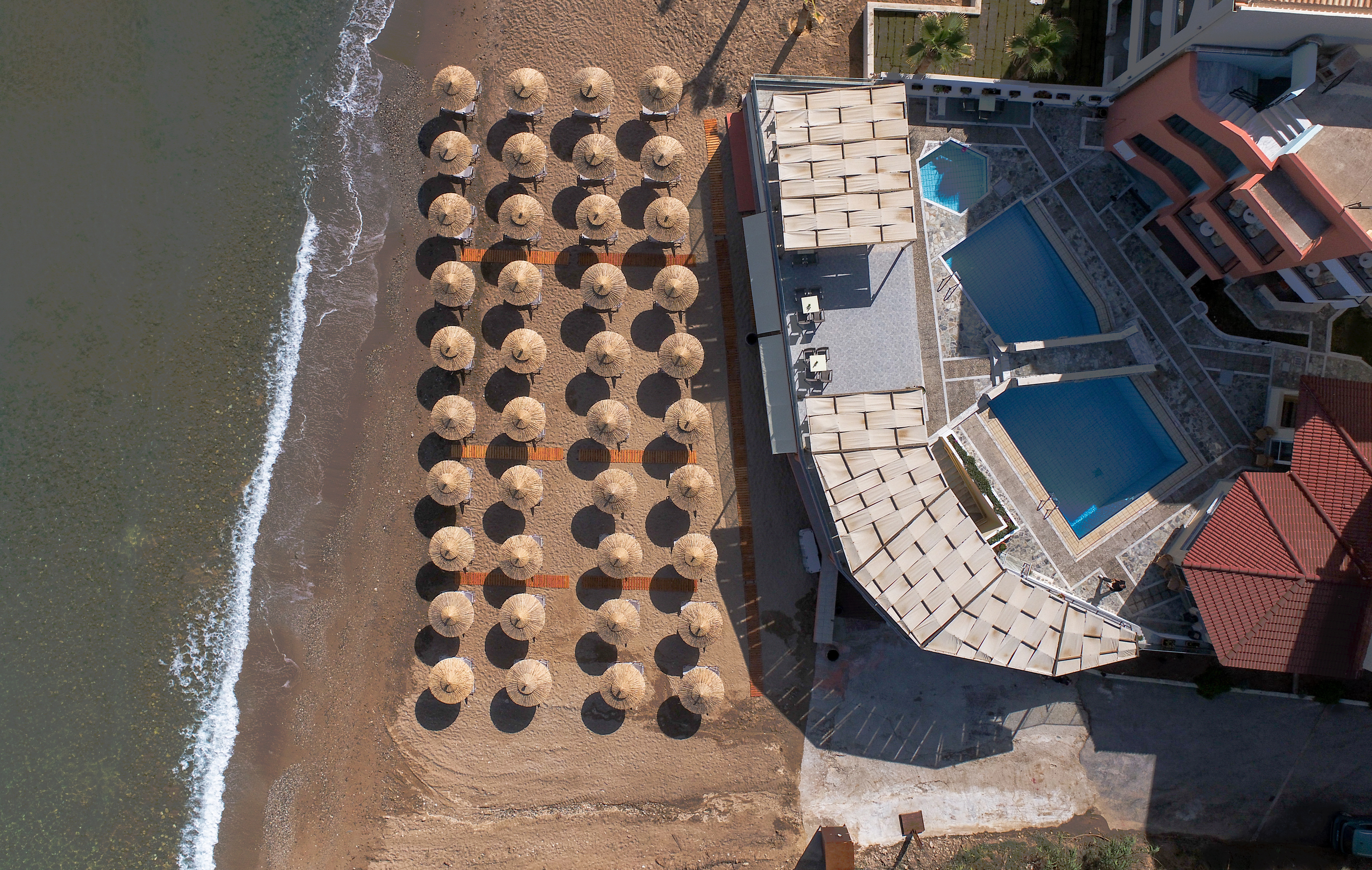 Dedalos Beach Hotel 24/50