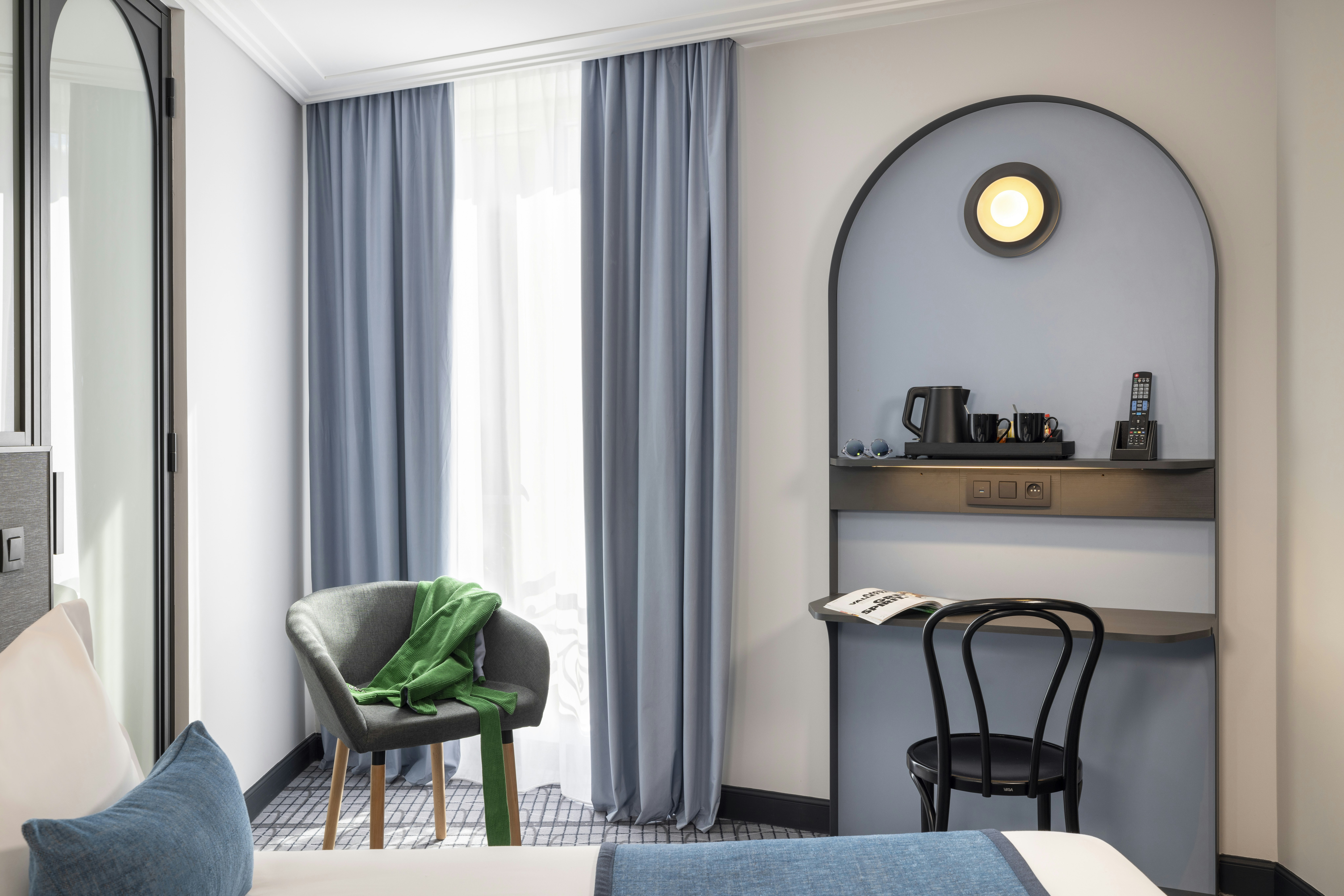 HOTEL DE FRANCE GARE DE LYON BASTILLE 26/35