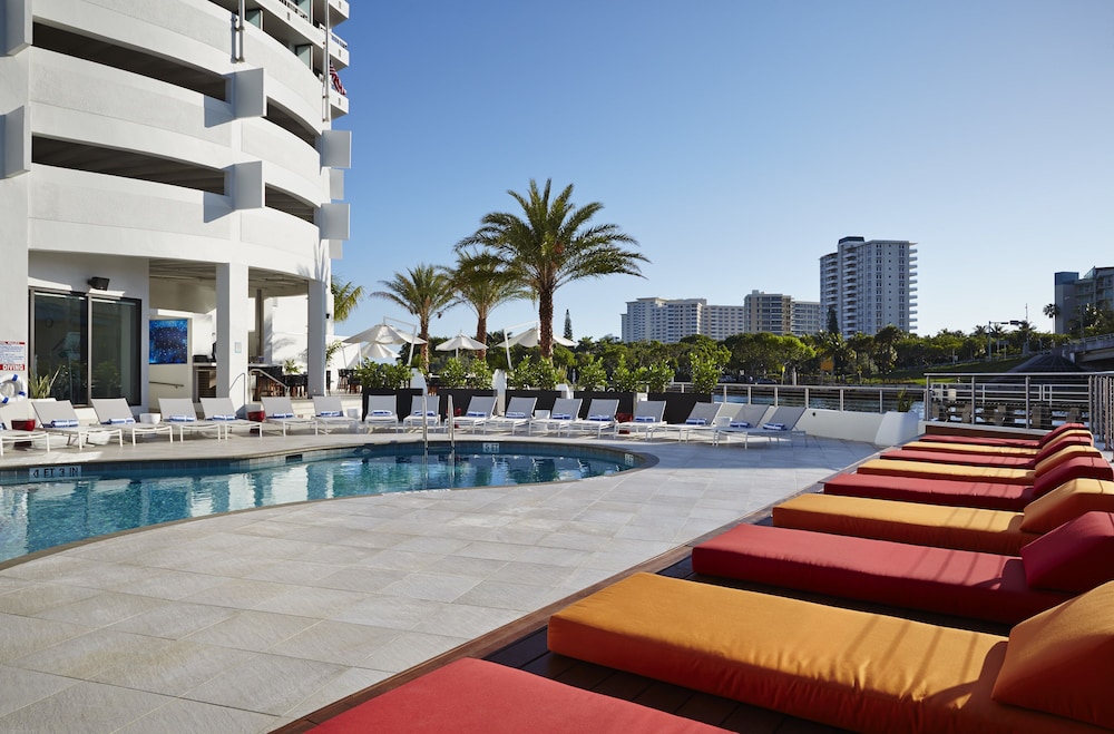 Waterstone Resort And Marina Curio Collection Ex Waterstone Resort Marina A Doubletree By Hilton in BOCA RATON - FL