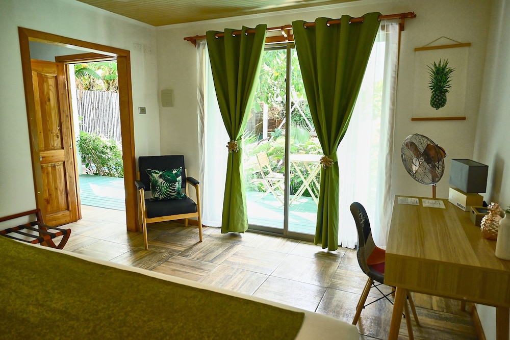 Hare Nua Hotel Boutique 34/71