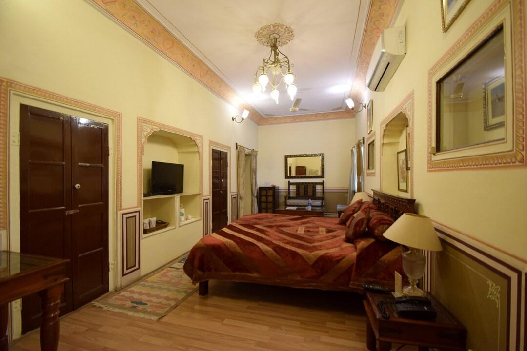Heritage, Suite