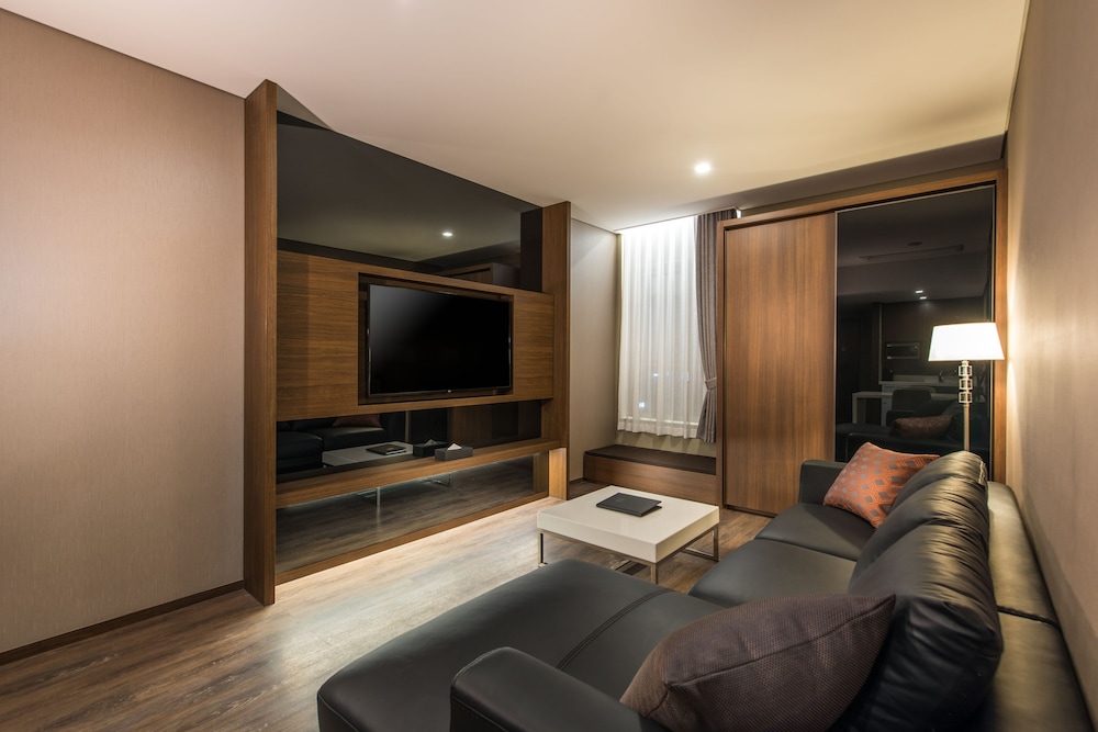 Ena Suite Hotel Namdaemun 55/60
