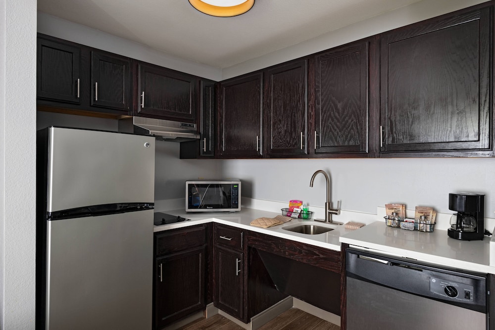 TownePlace Suites by Marriott Baton Rouge South 30/38