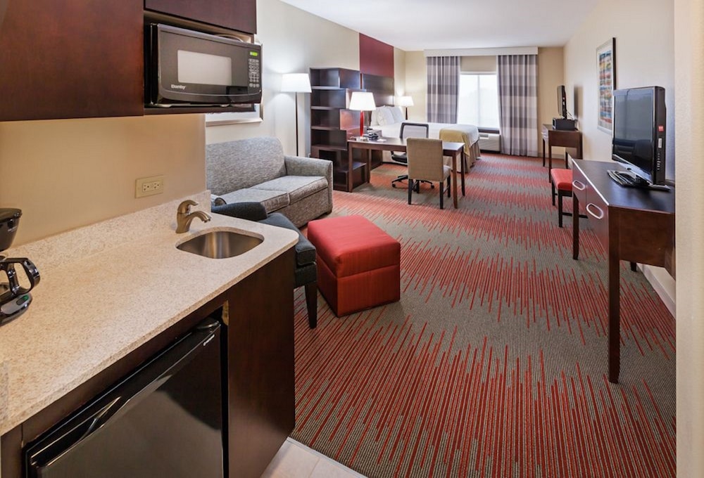 Holiday Inn Express Hotel And Suites Duncan 47/67