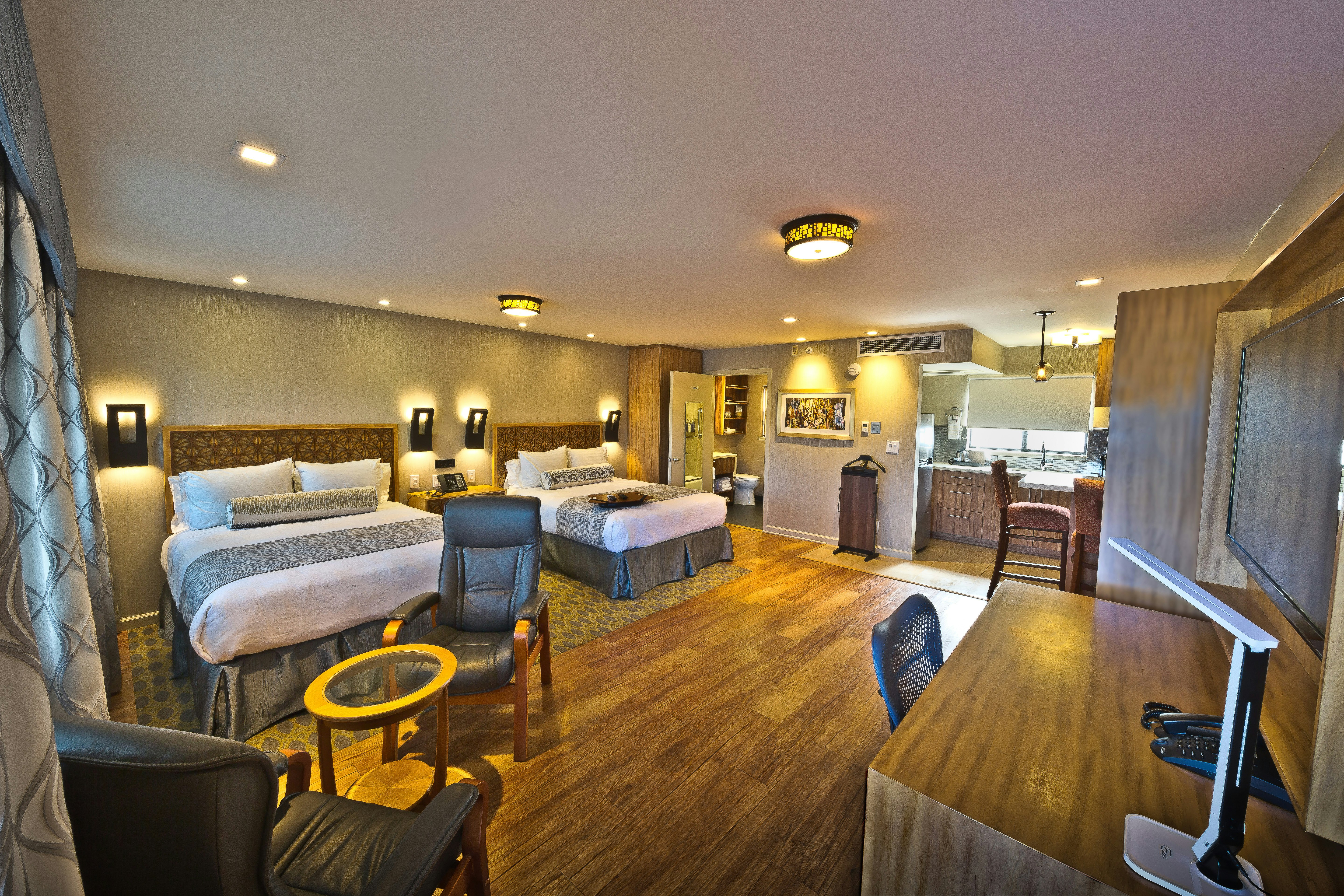 Hotel Strata 13/23