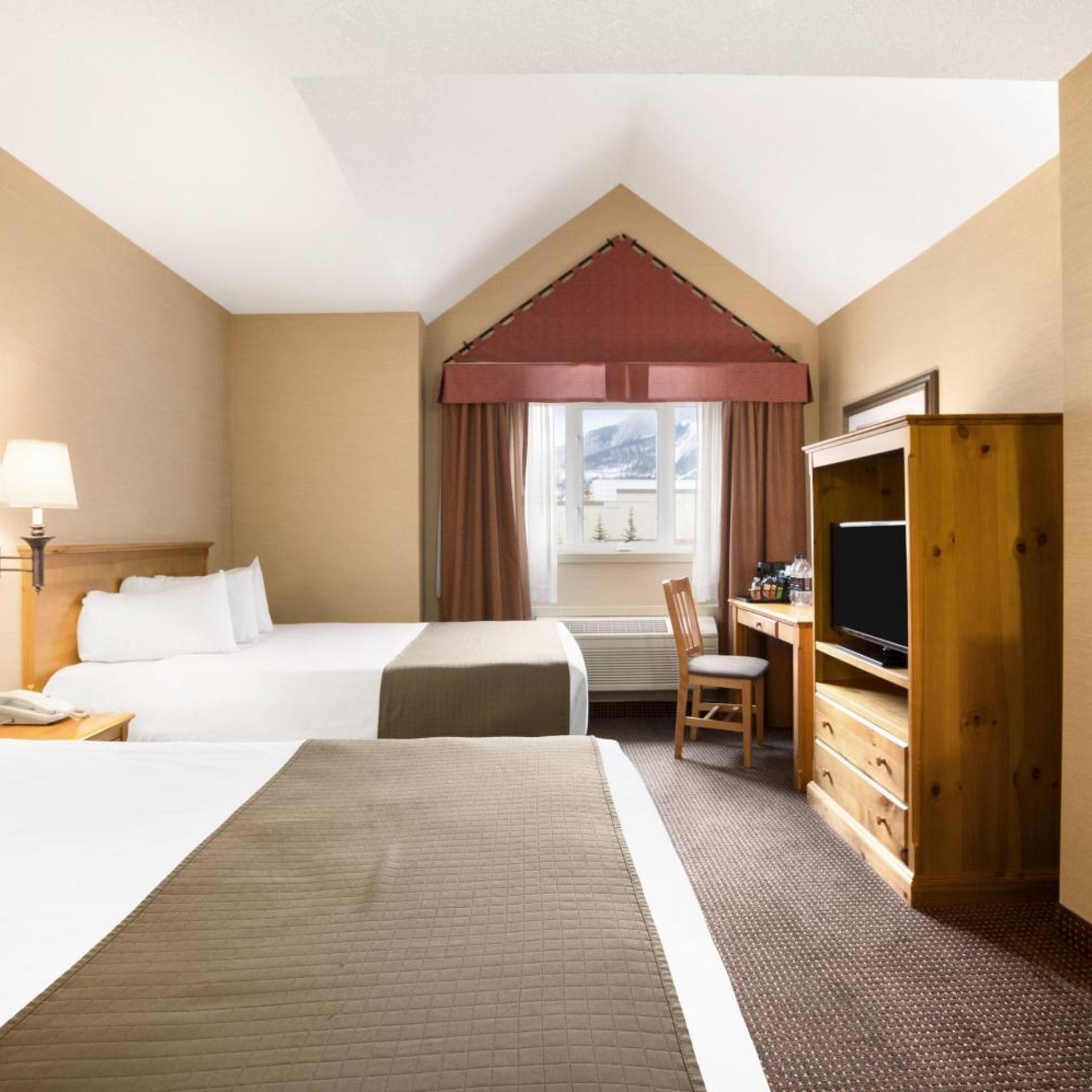 Room, 2 Double Beds, Rail View