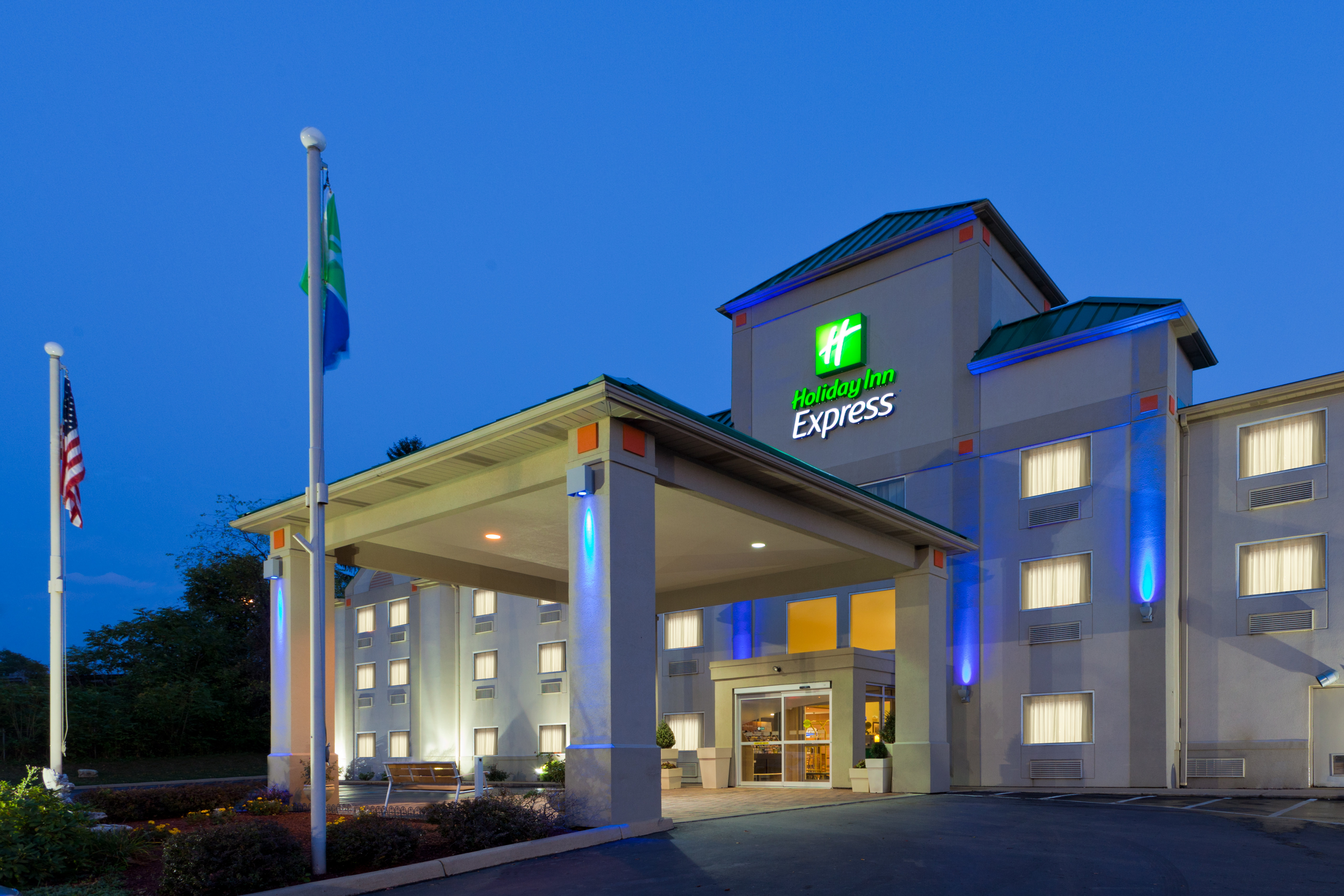 Holiday Inn Express Irwin (PA TPK Exit 67) 1/24