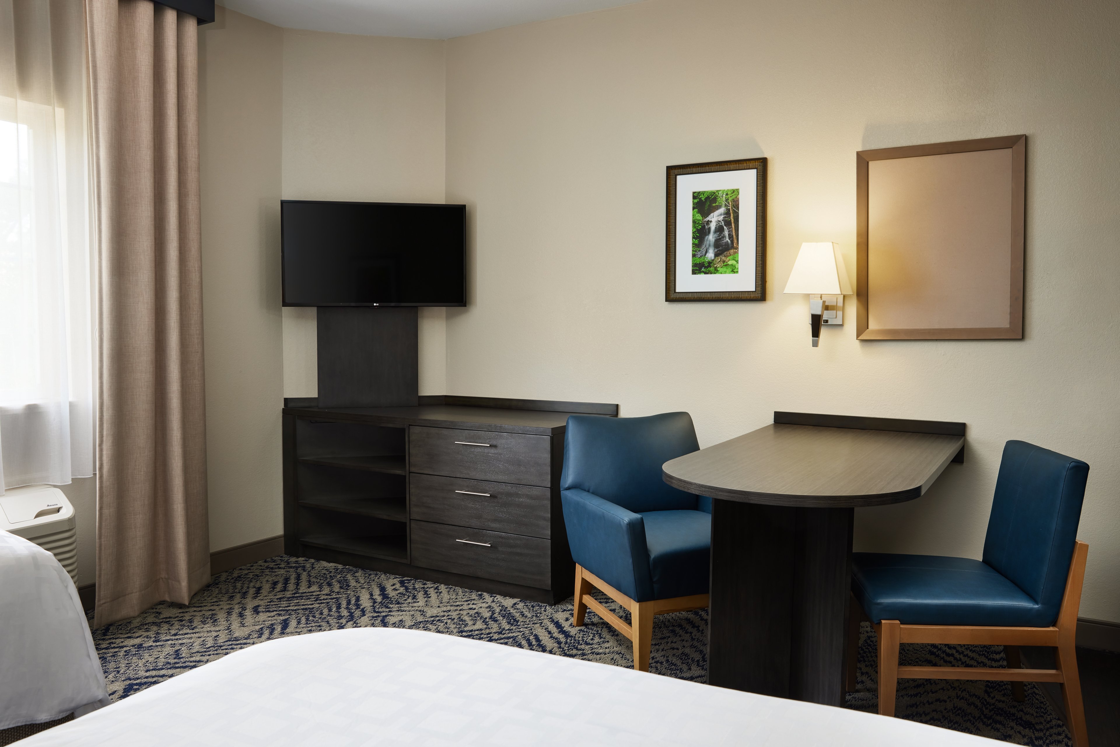 Candlewood Suites Charleston - Northwoods, an IHG Hotel 45/50