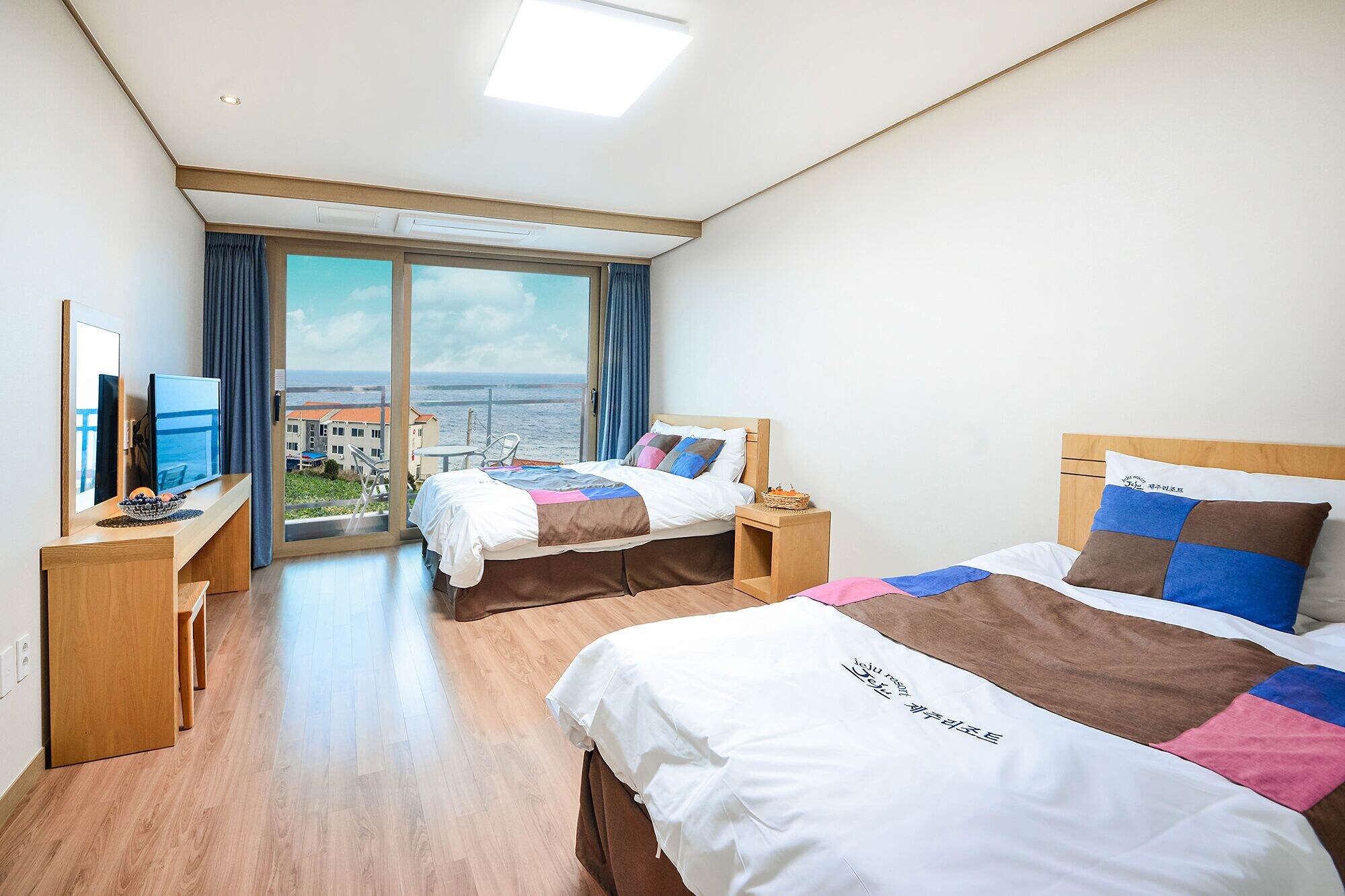 STANDARD, TWIN BEDS