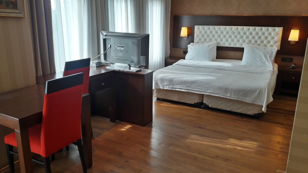 MANGANA KONAK HOTEL 14/64