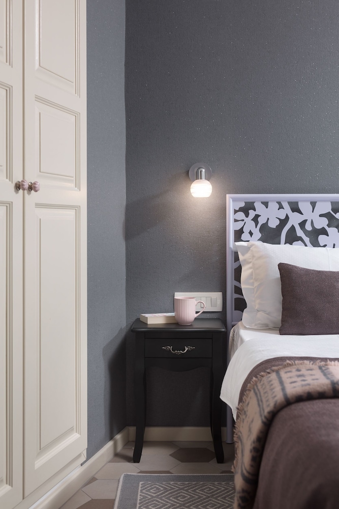 Noemi's Rooms - Adults Only 16/62