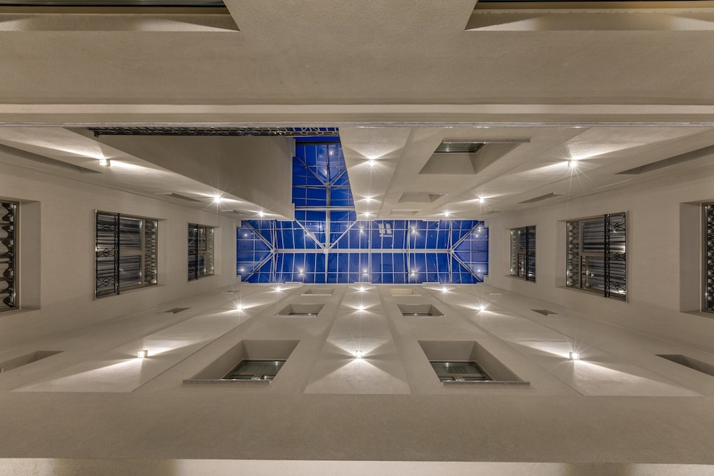 Hotel Aegli 8/75