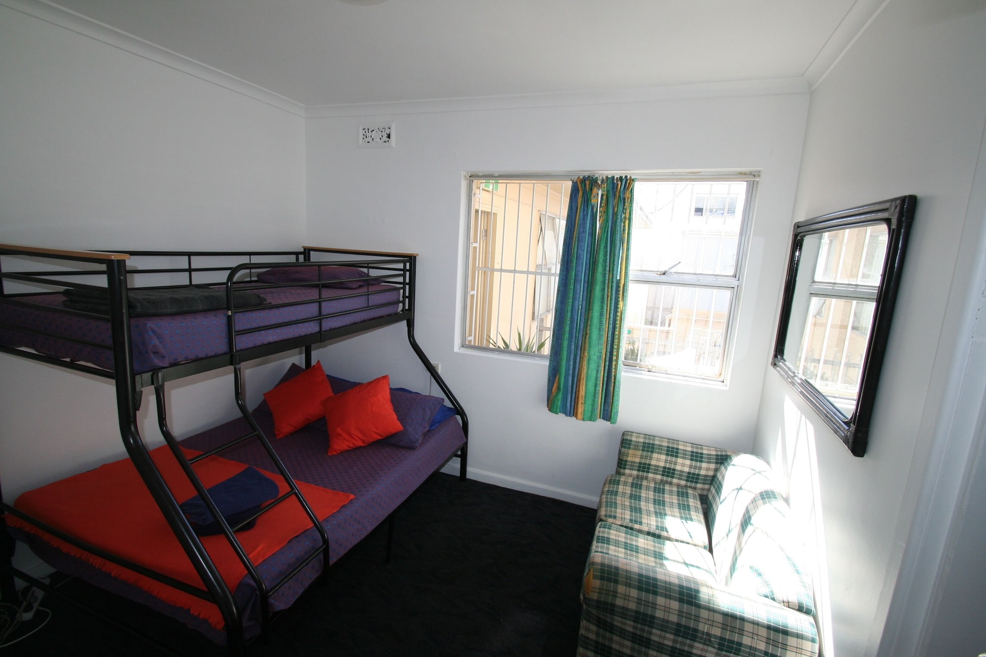 ROOM, TWIN BEDS, PRIVATE BATHROOM