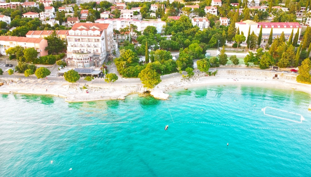 Hotel Marina 47/51