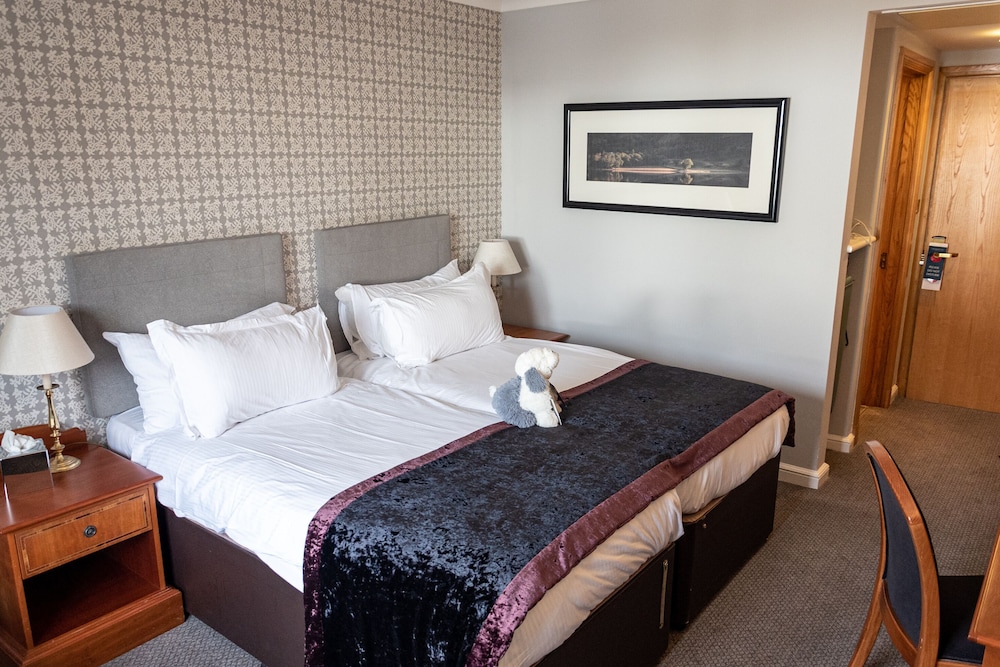 Low Wood Bay Resort Spa 17/81