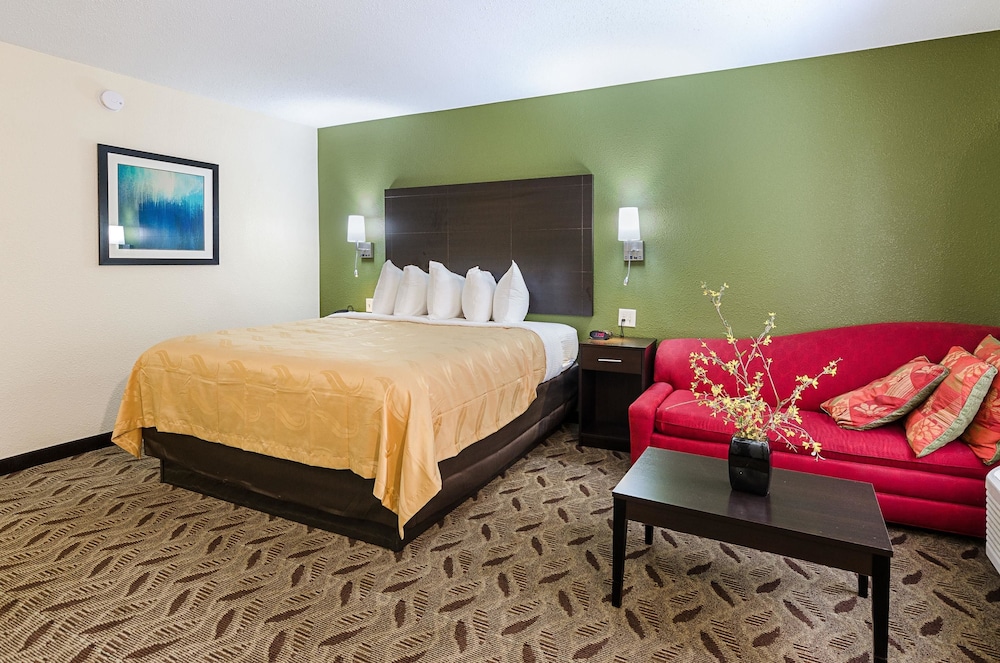 Quality Inn Tanglewood 21/50