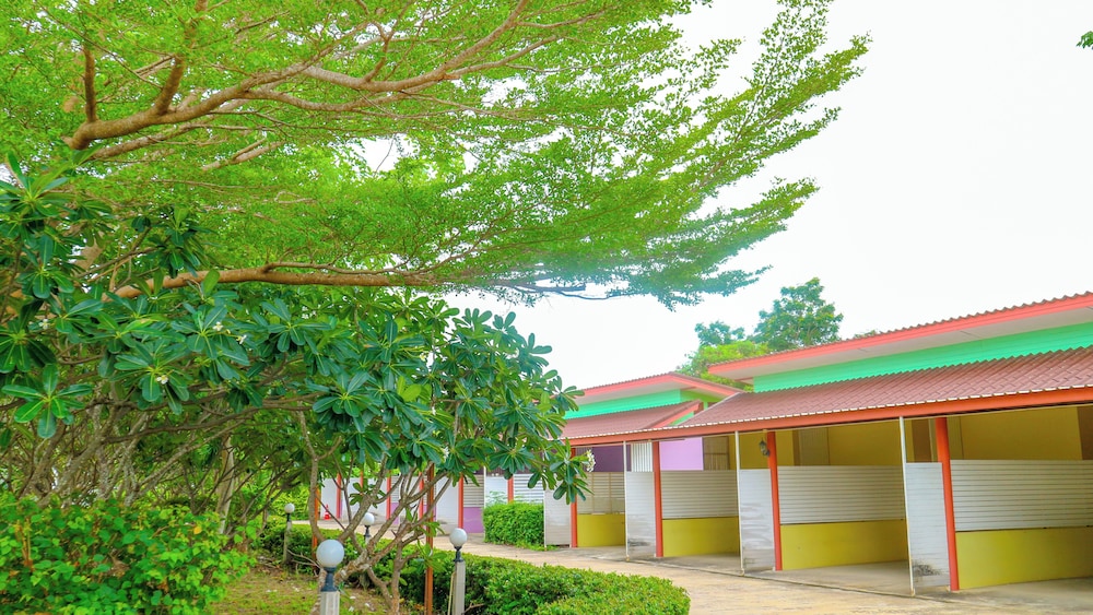 The Moon Resort Phetchaburi 10/53