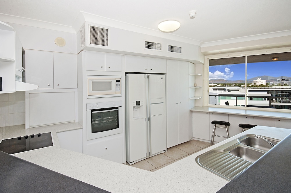 MARINERS NORTH HOLIDAY APARTMENTS 47/77