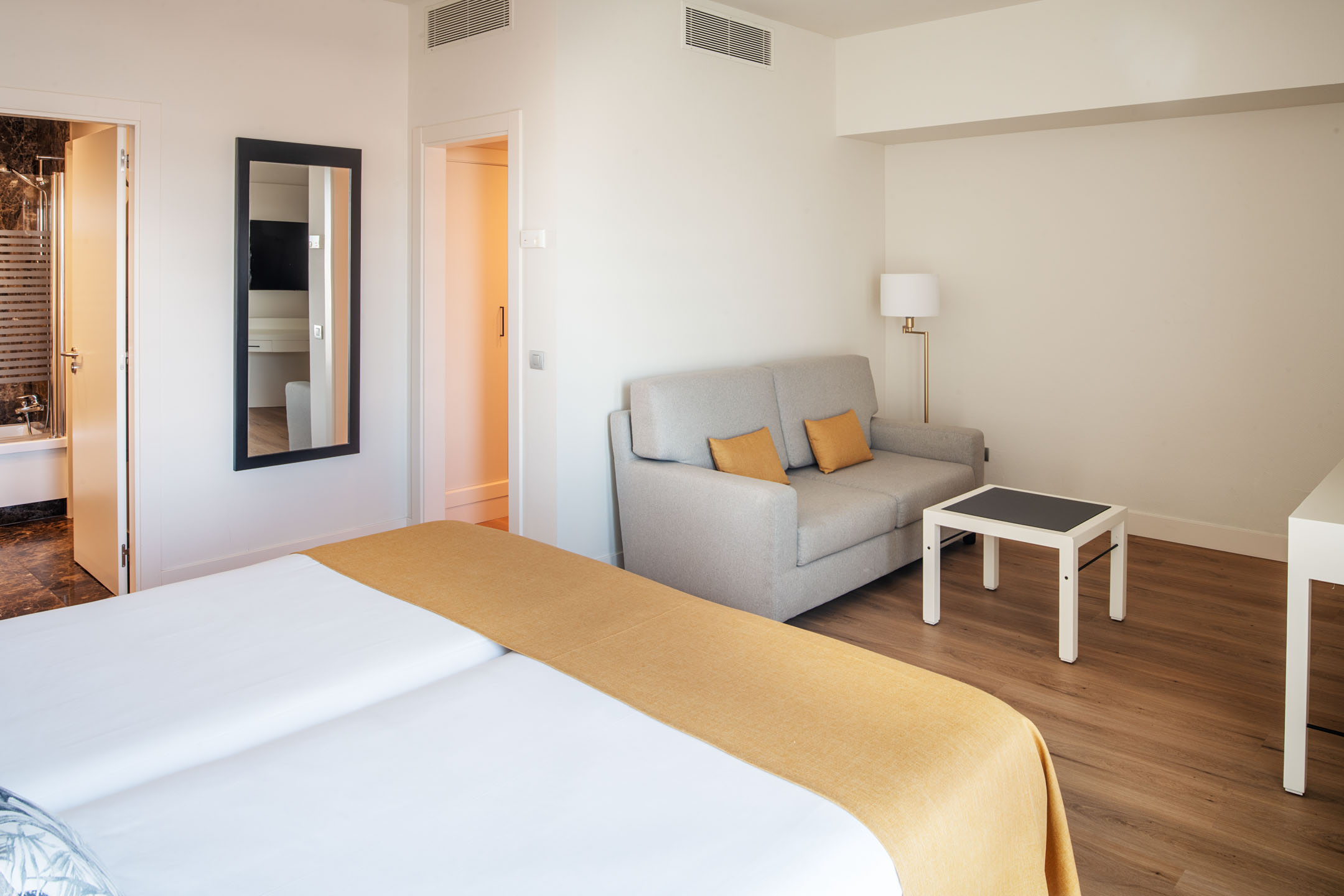 Room at Arrecife Gran Hotel and Spa, ARRECIFE