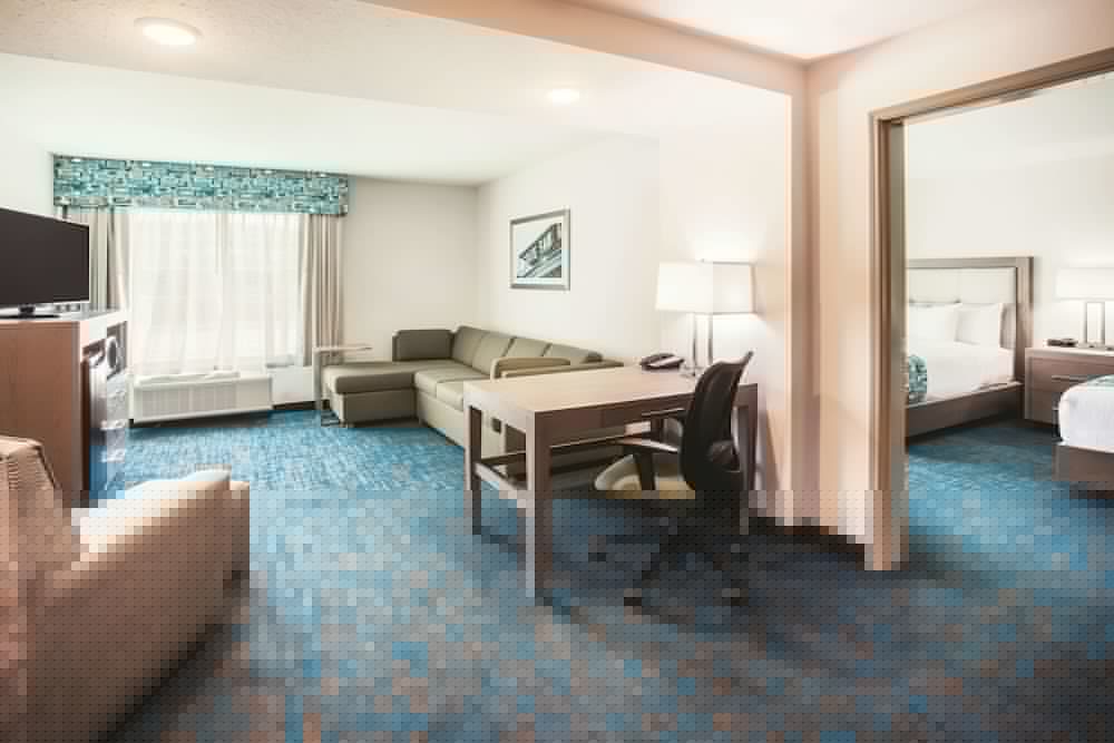 La Quinta Inn & Suites by Wyndham St. Paul-Woodbury 27/46