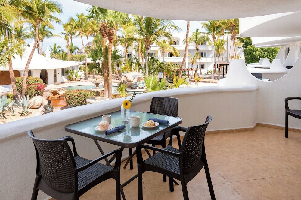Club Del Moro Hotel Suites 55/72