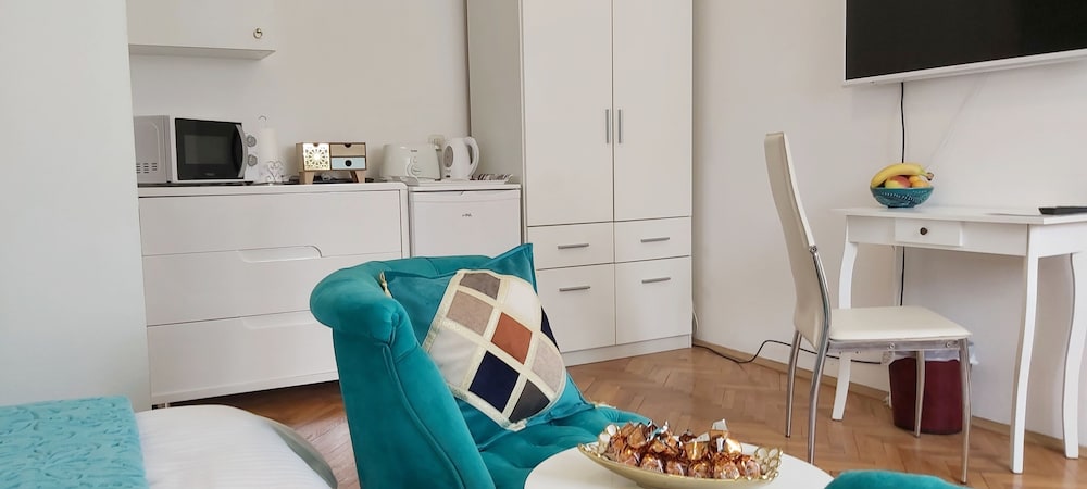 Adria Apartments 28/50