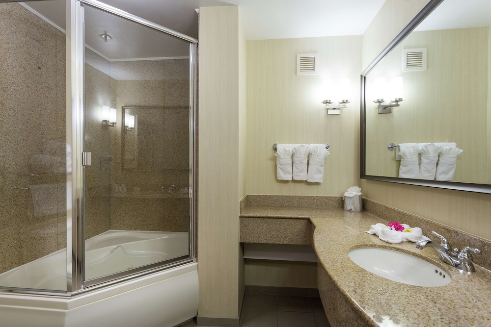 Hilton Garden Inn Fairfield 16/80