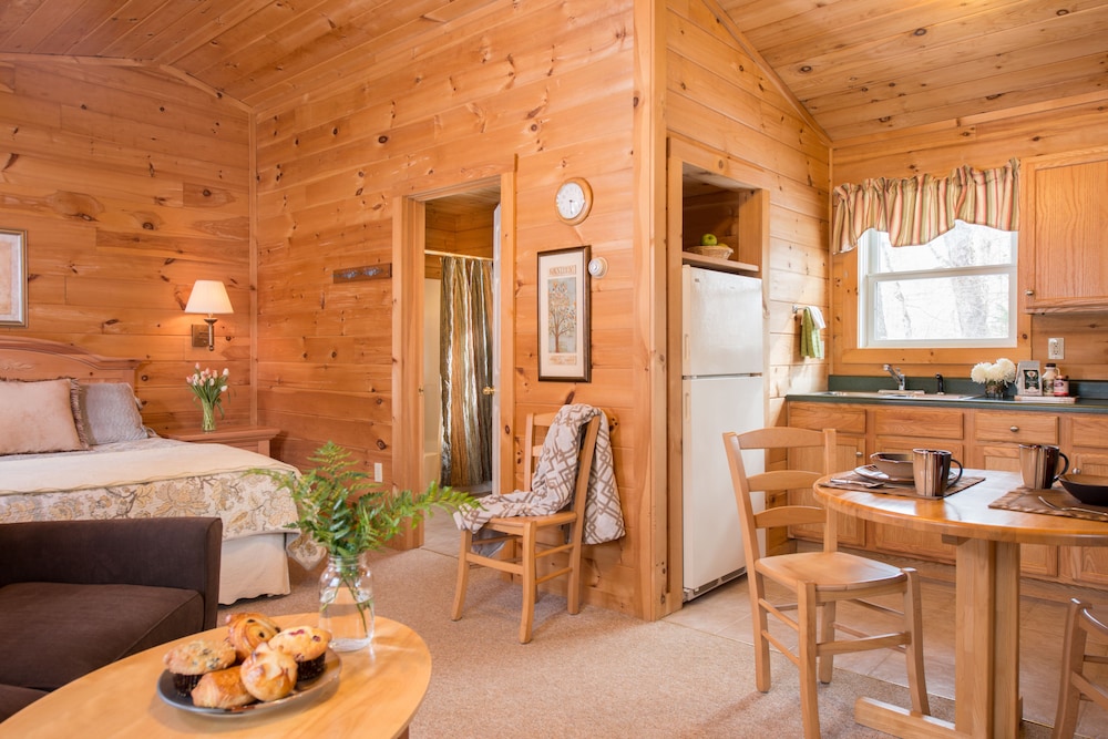 Sterling Ridge Resort 49/64