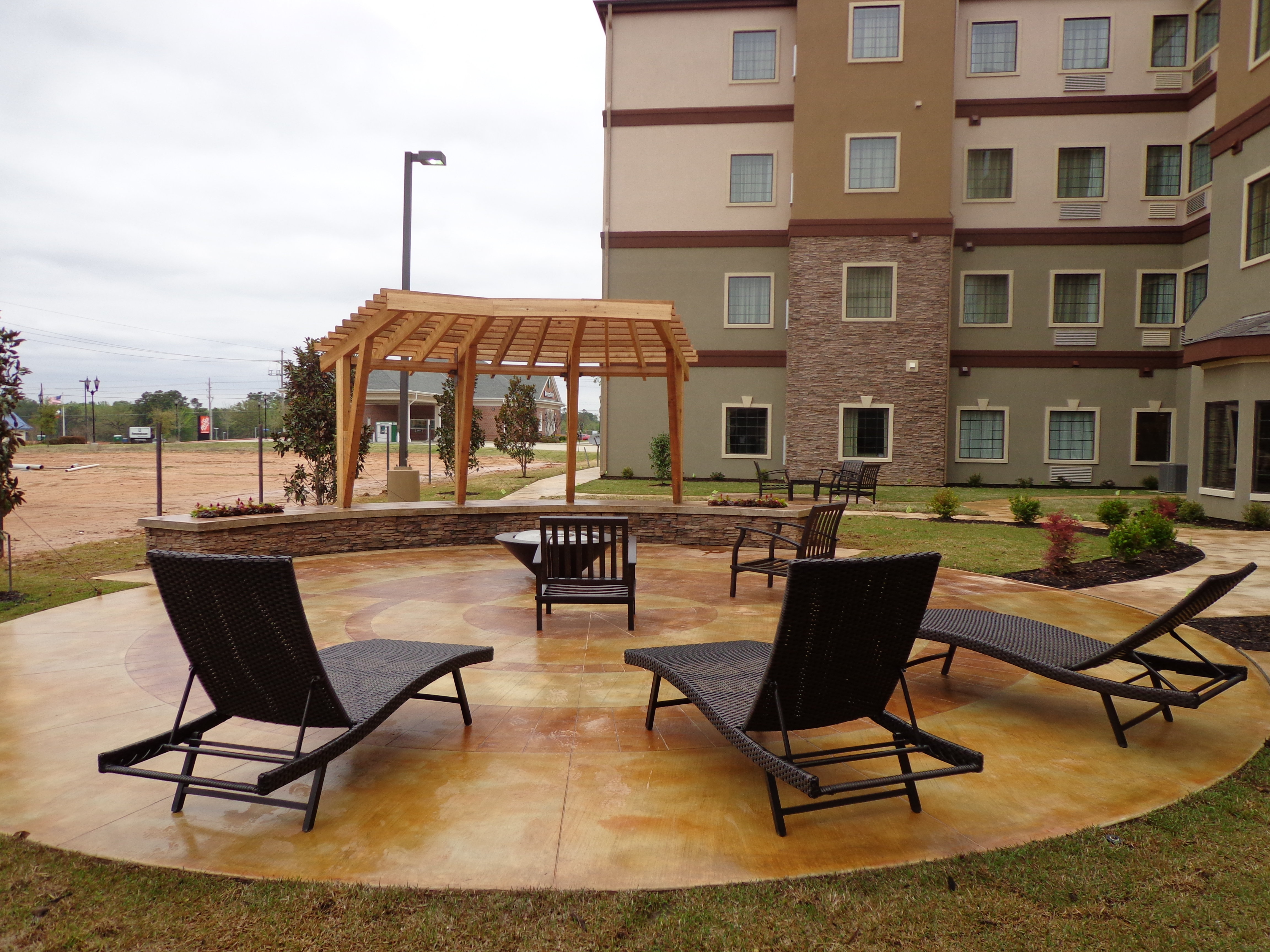 Staybridge Suites Longview 74/78
