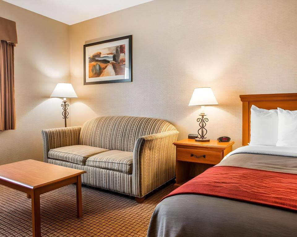 Room, Double Bed, Accessible