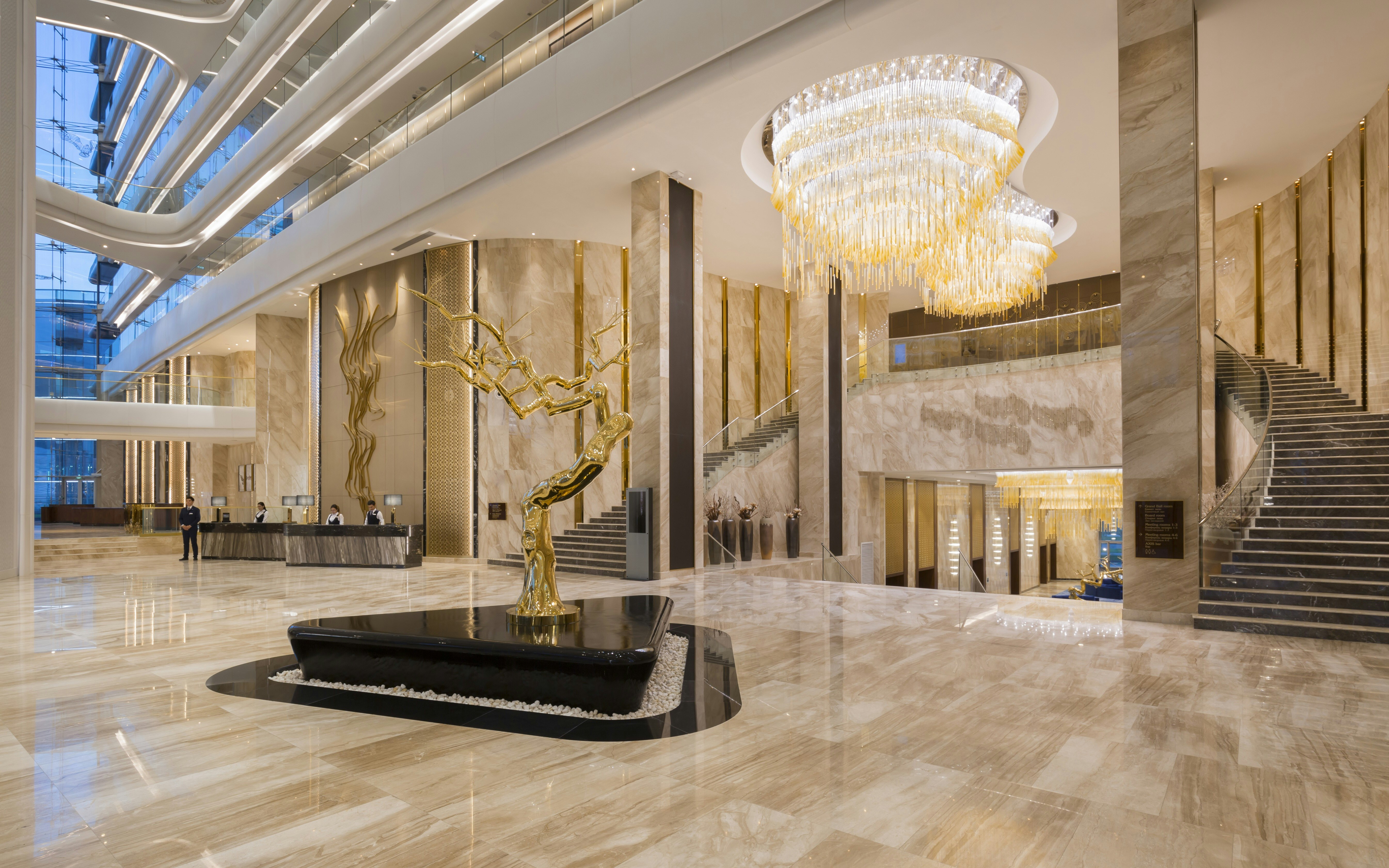 Hilton Astana 7/36
