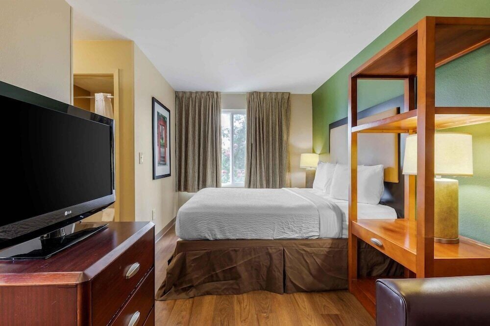 Hawthorn Extended Stay by Wyndham Irving Las Colinas 25/69